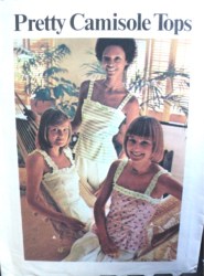 5724 PRETTY STRAPPY BK BUTTON CAMI BLOUSE TOPS PATTERN 12 34